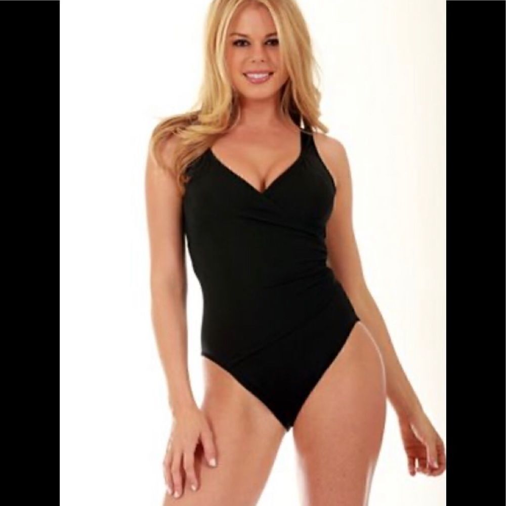Wrap front slimming swimsuit. NWT